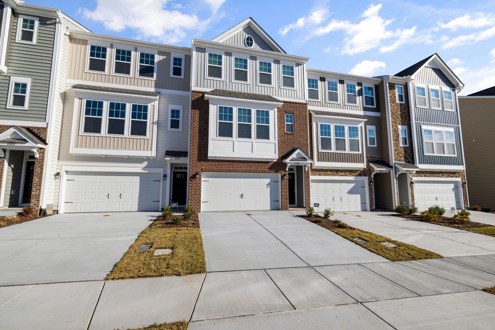 House Hacking in 2026: How I Cut My Housing Cost to $0 With an FHA Loan